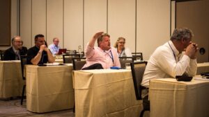 Intentional "Devils Advocate" to disrupt groupthink in a meeting